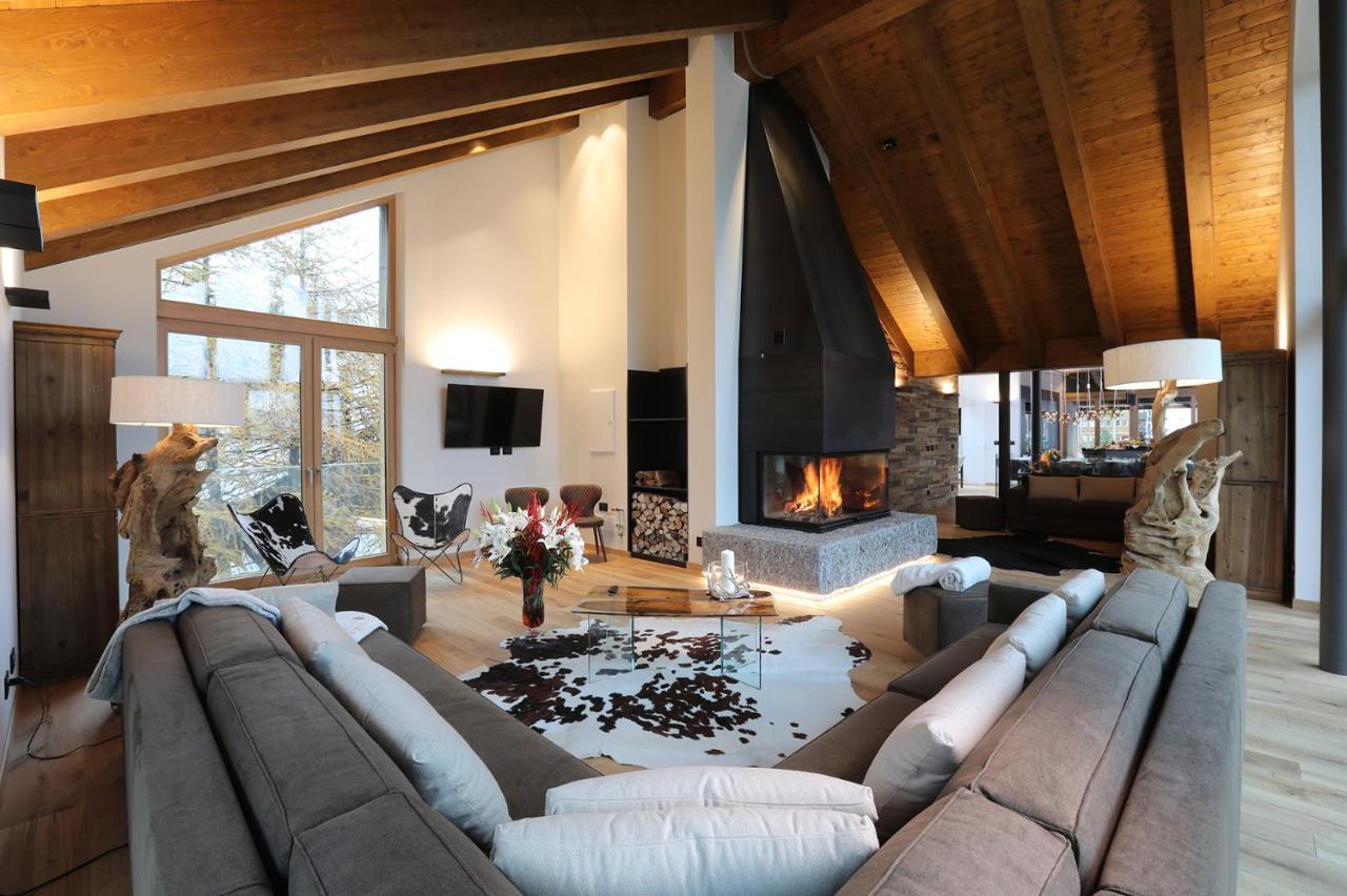 Chalet Blanc ブレウイル・チェルヴィナイア エクステリア 写真