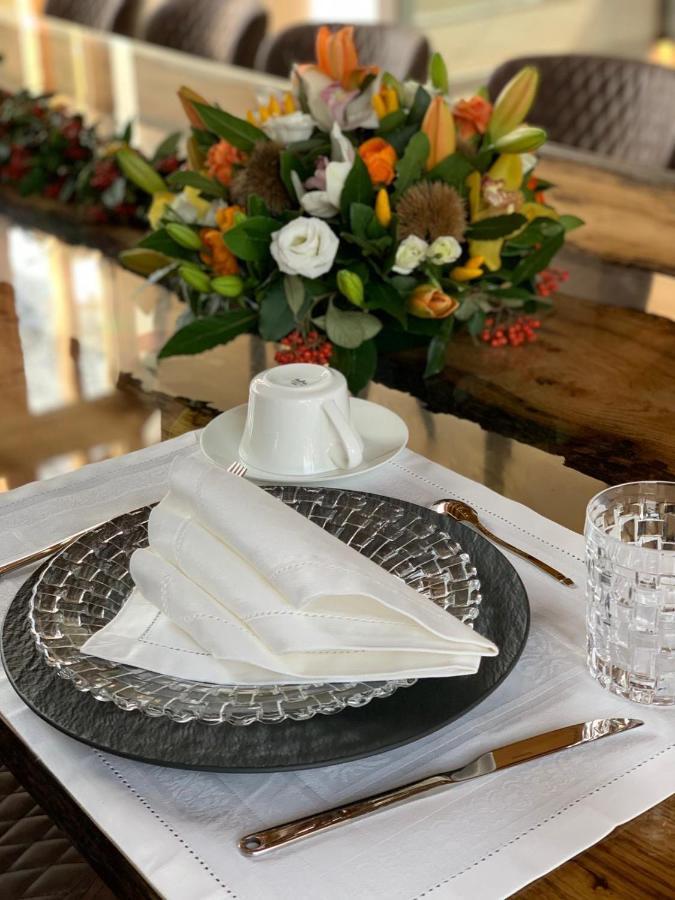 Chalet Blanc ブレウイル・チェルヴィナイア エクステリア 写真
